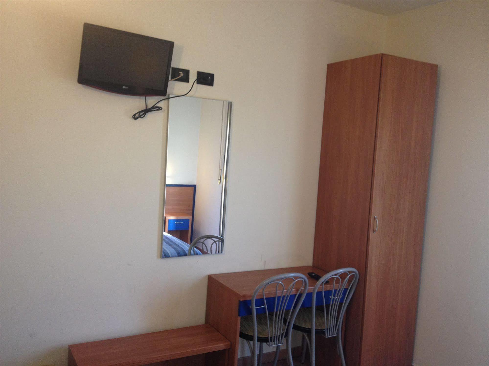 Hotel Iride Stazione Lambrate Citta Studi Μιλάνο Εξωτερικό φωτογραφία